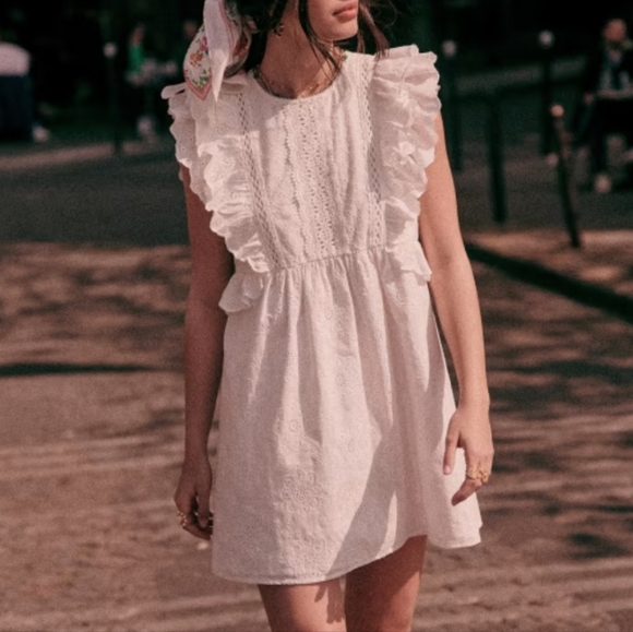 Sezane Dresses & Skirts - Sezane Chacha Embroidered Eyelet Lace Ruffle Mini Dress In Ecru